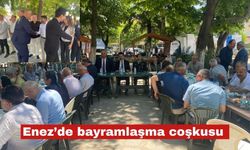 Enez’de protokol ile bayram coşkusu yaşandı