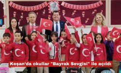 Keşan’da okullar "Bayrak Sevgisi" ile açıldı