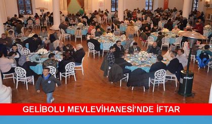 Tarihi Gelibolu Mevlevihanesi’nde 500 Kişilik İftar Sofrası kuruldu