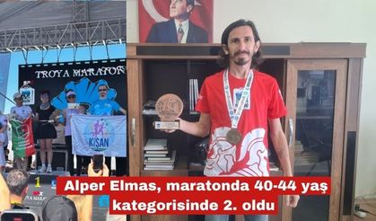 Alper Elmas, maratonda 40-44 yaş kategorisinde 2. oldu