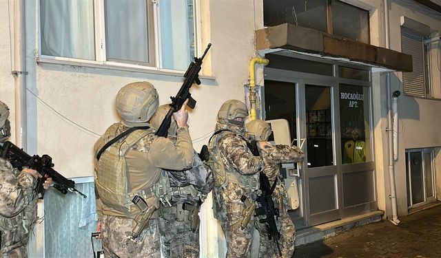 Edirne'de, sosyal medyadan silahla paylaşım yapan şüphelilere operasyon