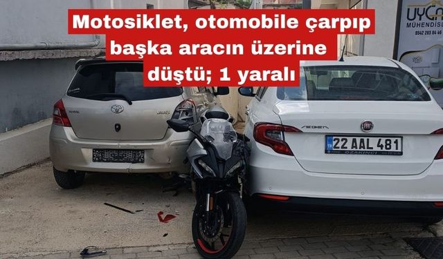 Motosiklet, otomobile çarpıp başka aracın üzerine düştü