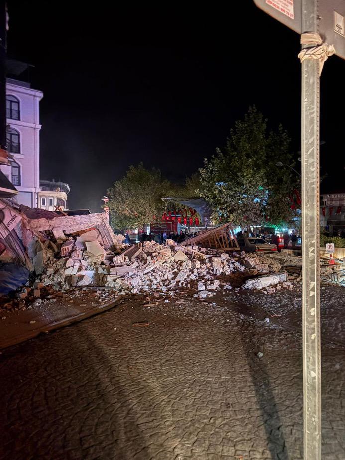 F0E6C68D 14E9 4092 8Fb4 7C24E1Af2C87