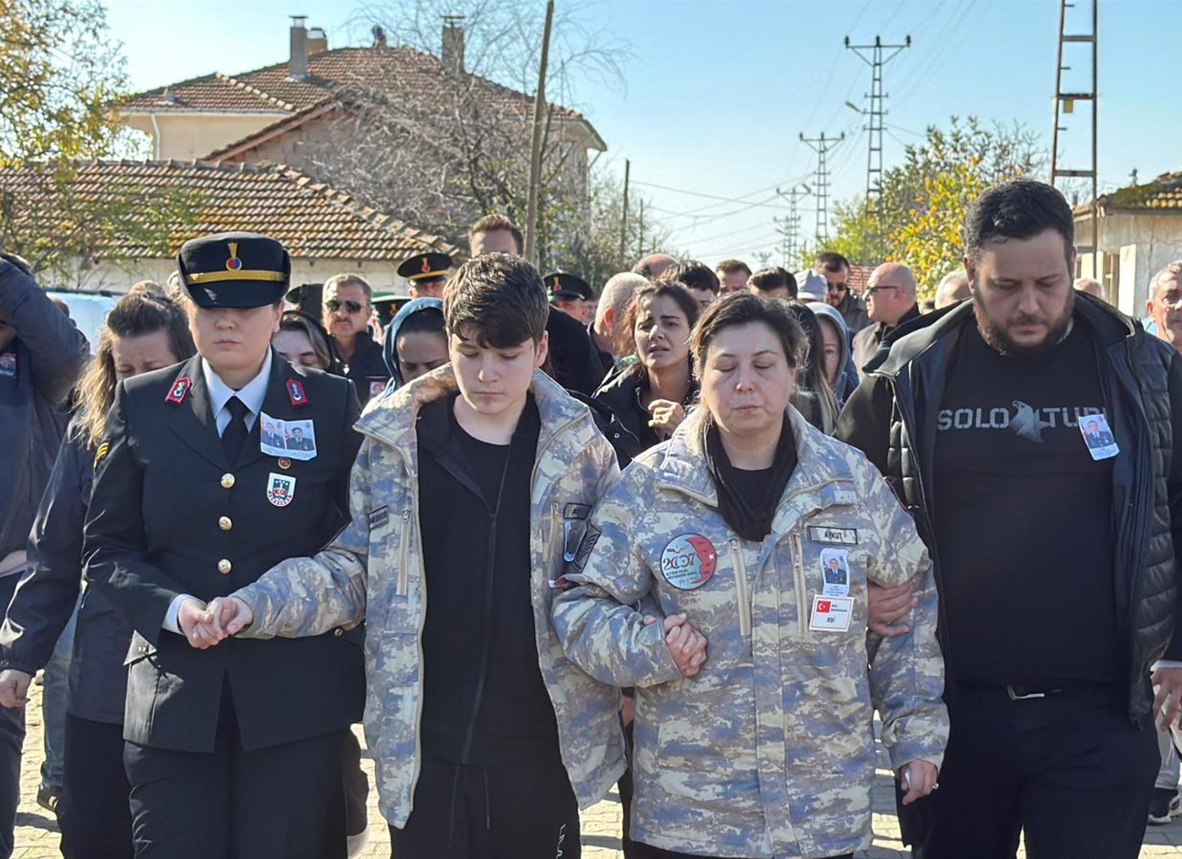 S E H I T A S T S U B A Y B A S C A V U S A Y K U T’ U E S I V E 1015118 301224