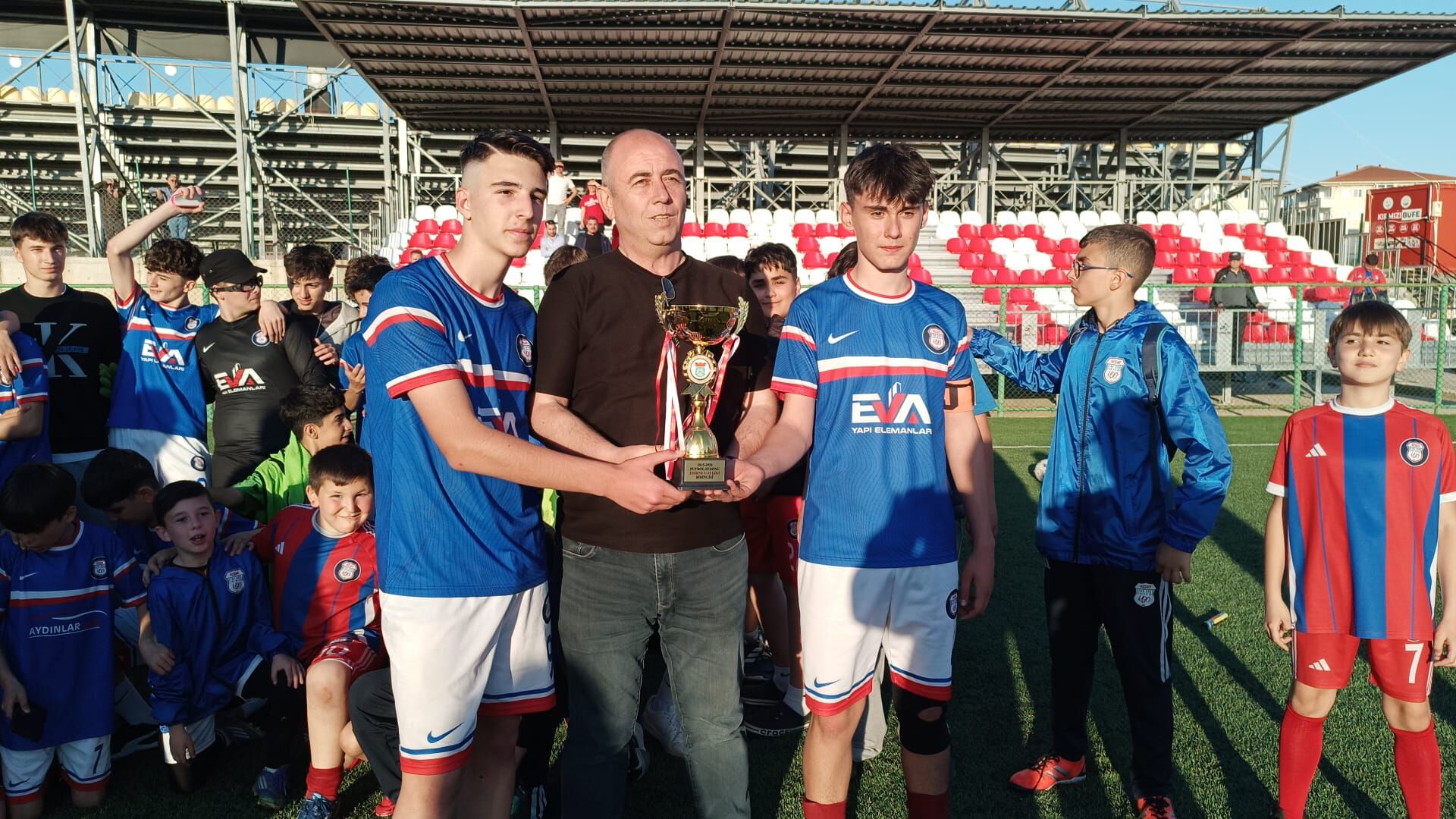 05Ee0091 Aa21 4701 9C23 51626A3D1Edf